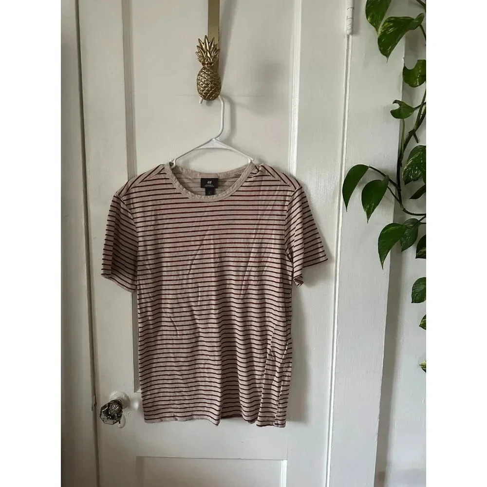 H&M Regular Fit Men’s size small shirt